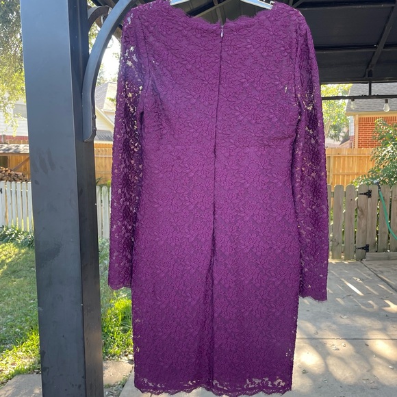Cache Elegant Long Sleeve Burgundy Lace Dress - Picture 9 of 10